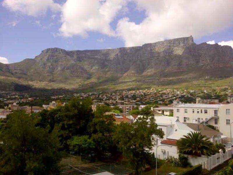 To Let 2 Bedroom Property for Rent in Tamboerskloof Western Cape